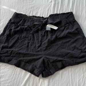 Aerie Black Women's Cargo Shorts